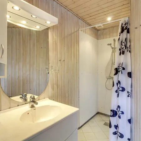 Feriehus Reidar - 1km From The Sea By Interhome Molby